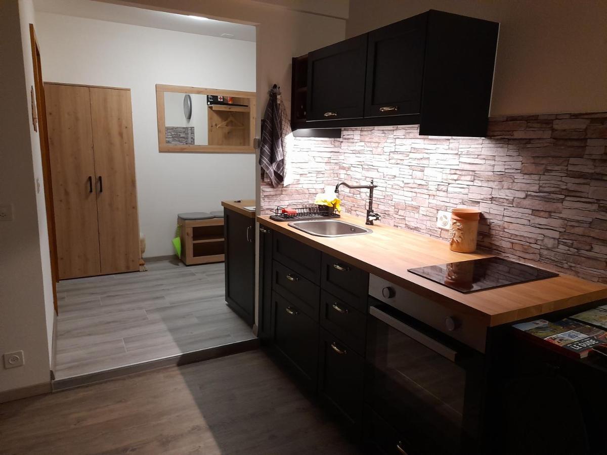 Studio Chez Un Vigneron Au Village Au 2Eme Etage Sans Ascenseur วิลล์เนิฟ ภายนอก รูปภาพ